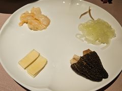 -新荣记(南京西路店)