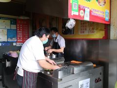 -海燕家人灌蛋饼(凤凰街店)