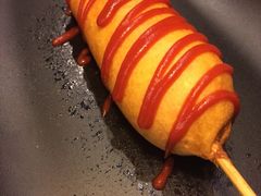 红不让-暖食光·台式家庭餐厅·生日主题店(万达店)