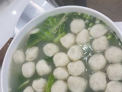 -丹水桥地锅鱼·翘嘴鲌·地方特色全鱼宴(丹江口大坝店)