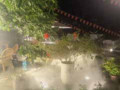 -墨居上隐·院子里火锅(峨眉店)