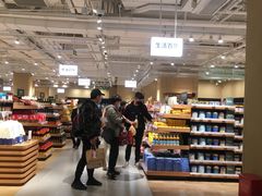 -七鲜超市(瑞虹天地太阳宫店)