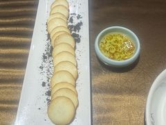 -东口码头·烧鸽子·鱼头泡饼·地方菜(金鹰悦城店)