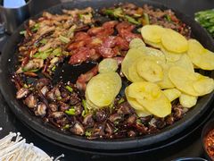 -美食美客土烙锅店·老字号