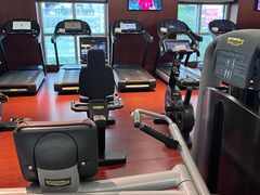 -富力丽思卡尔顿酒店健身中心