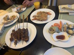 -西安唐隆国际酒店(大雁塔大唐不夜城店)