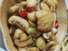 -龙门阵茶屋川菜馆(武康路店)