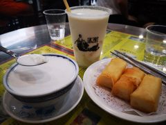 椰汁双皮奶-民信老铺(华盖路店)