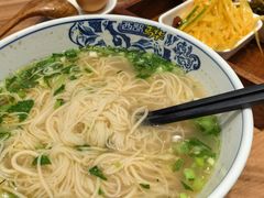 -西部马华清真兰州牛肉面·烧烤夜市(关东店)