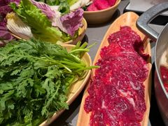 -左庭右院鲜牛肉火锅(浦江欢乐颂店)