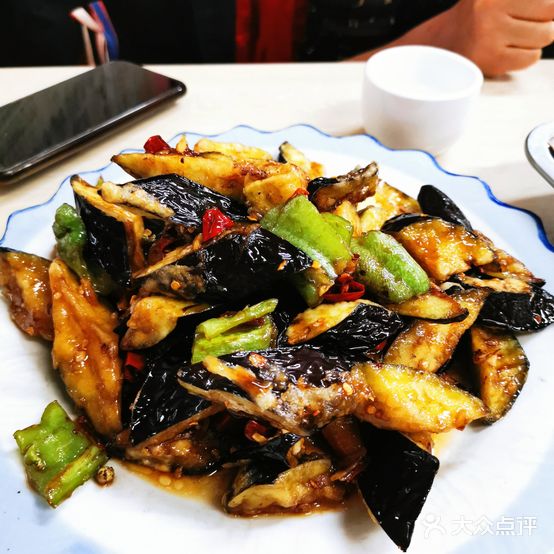 云峰菜馆(延安三路店)