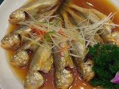 -启东海鲜人家(古美路店)
