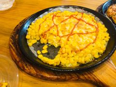 料理烤芝士玉米粒-老东镇啤酒屋海鲜加工·蒸汽海鲜·海鲜烧烤(台东店)