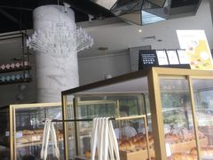 面包甜点陈列柜-奈雪的茶(杭州万象城PRO店)