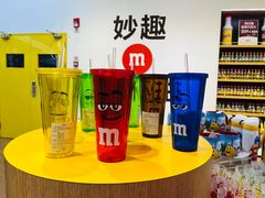 -m豆巧克力世界(上海世茂广场店)