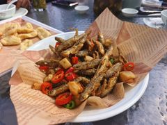 -头上红煨盐鸡乡村食府