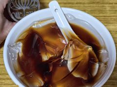 红糖冰粉-好吃狗凉糕总店