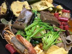 -万记麻辣烫国展总店