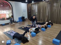 -兴亚瑜伽20年老馆