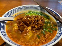 -辣肉面大王(天平路店)