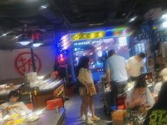 -马路牙子烧烤音乐酒馆(望京店)