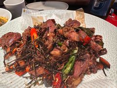 -辣尚瘾·烤鱼·新川菜(牡丹园直营店)