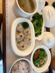 -莉泽月子中心(凯旋江景店)