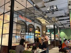 -MOMENTI手工意面(晶耀前滩店)