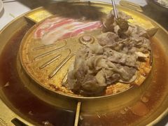 -猪啊牛呀羊啊铜盘烤肉(正大广场店)
