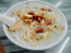 艇仔粥-穗银肠粉店(东川路店)