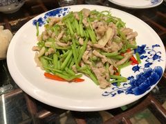 -百味地锅鸡(二店·财校分店)