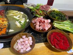 -重庆故事姊妹老火锅(财经学院店)