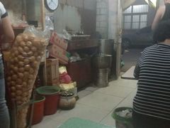 -鼎香砂锅店