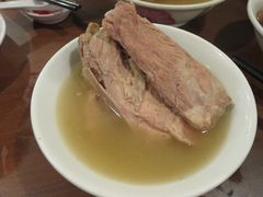 招牌肉骨茶-松發肉骨茶(牛车水店)