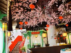 -荷塘秋月·本帮江浙菜(国权路店)