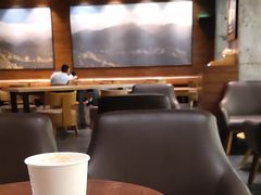 大堂-星巴克(深圳新沙天虹店)