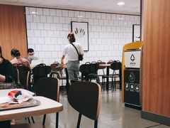 大堂-麦当劳(中唱大厦店)