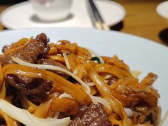 干炒牛河-广东道至正餐厅(区庄店)