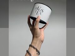 -HUGS coffee(东区店)