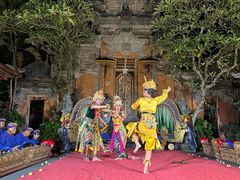 -Warung Babi Guling Ibu Oka 3