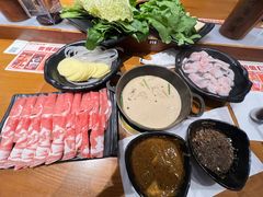 -呷哺呷哺 黄金牧场 (欢乐谷店)