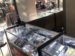 -修卜凡二手严选店·手机维修·回收租赁(川沙地铁站店)