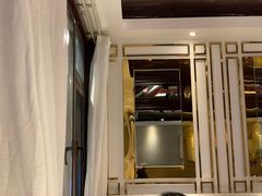 -芳草地西式融合餐厅(回龙窝店)