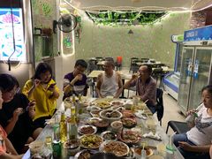 -邛海景风特色火盆烧烤店·烤串(月色风情小镇店)