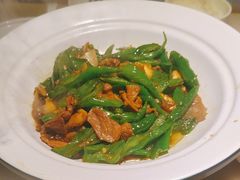 -佬麻雀·剁椒鱼头(京基KK One店)