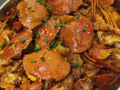 -钳小厨疯味1987肉蟹煲(美一城广场店)