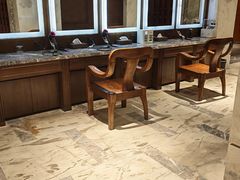 -弘安丽水温泉酒店