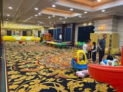 -皇朝万鑫自助餐厅