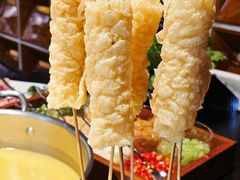 -鲜入唯煮·港式海鲜牛肉火锅(金宝街店)
