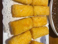 -旺角小渔村·海肠捞饭开创者(环山路店)
